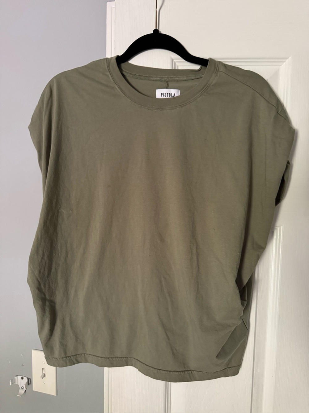 Pistola Muscle Tee